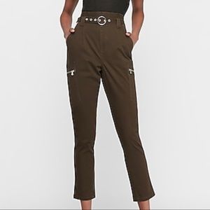 Never worn EXPRESS high waisted belted cargo pant!